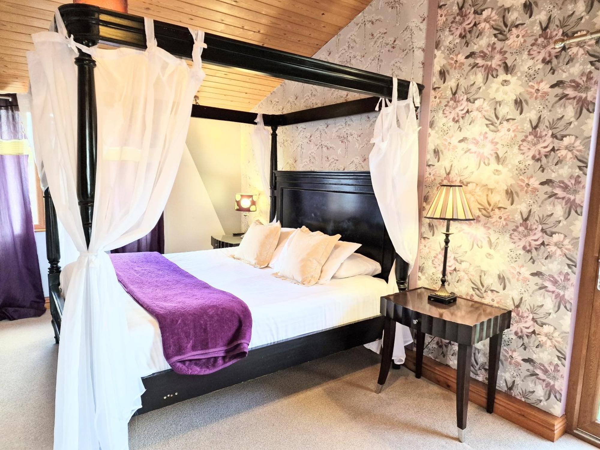 KeltyOchil 8 With Private Hot Tub - Fife - Loch Leven - Lomond Hills别墅 外观 照片